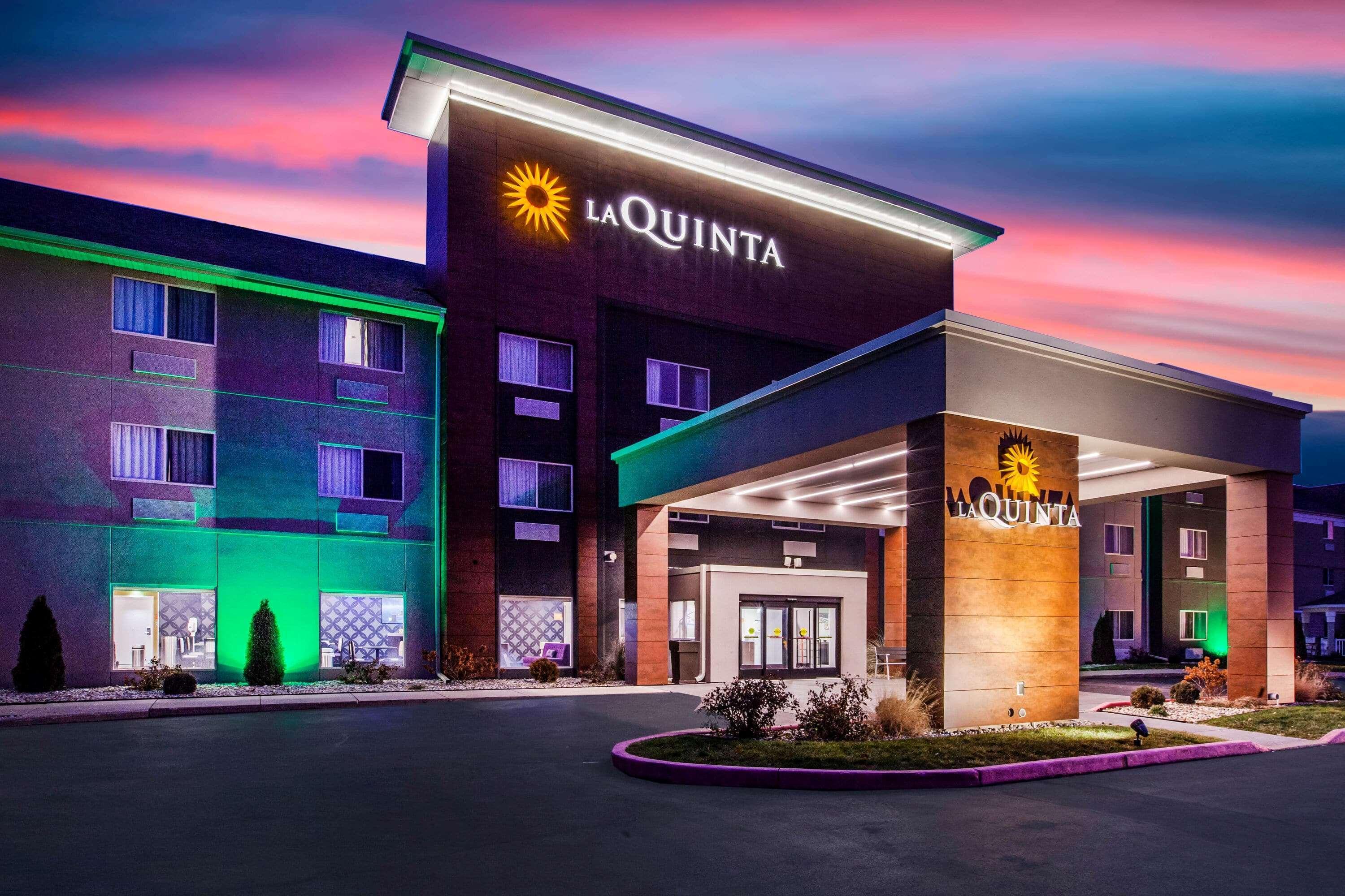 La Quinta Inn And Suites By Wyndham Elkhart Exterior foto