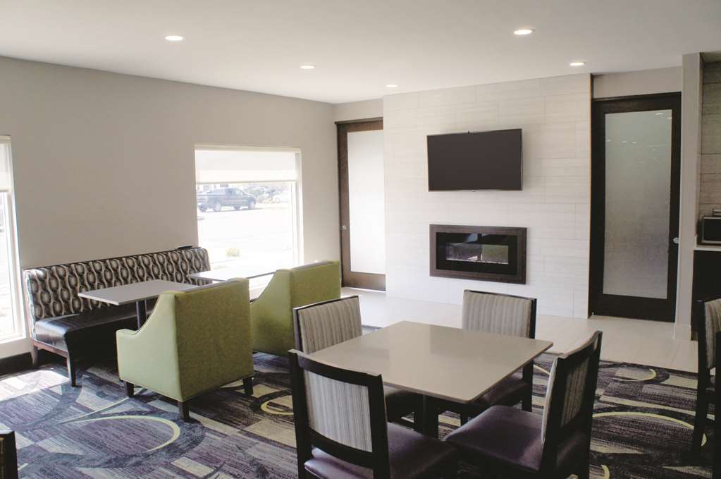 La Quinta Inn And Suites By Wyndham Elkhart Restaurant foto
